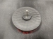 Щетка для чистки салона из прочного нейлона, средней жесткости, красная 125 мм